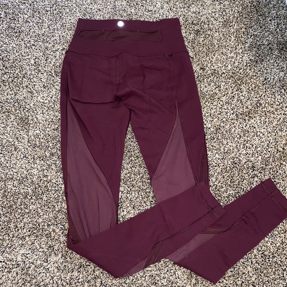 High Waisted Lululemon Mesh Leggings - Picture 2 of 3